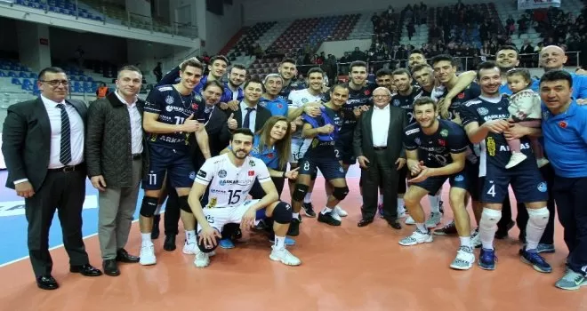 Glenn Hoag: “Liglerin sona erdirilmesi yerinde bir karar “
