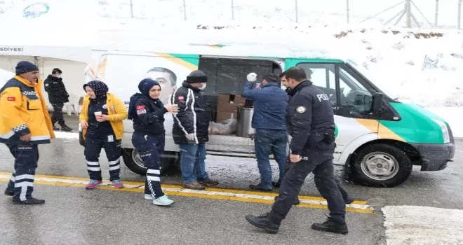 Gölbaşı Belediyesi koronayla mücadelede tedbiri elden bırakmıyor
