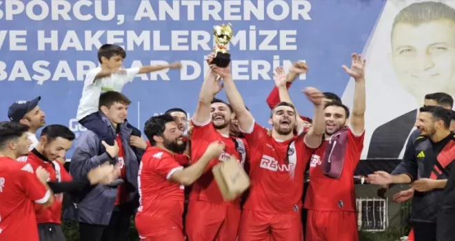 Gölcük Belediye Başkanlık Kupası’nda zafer İhsaniyespor’un
