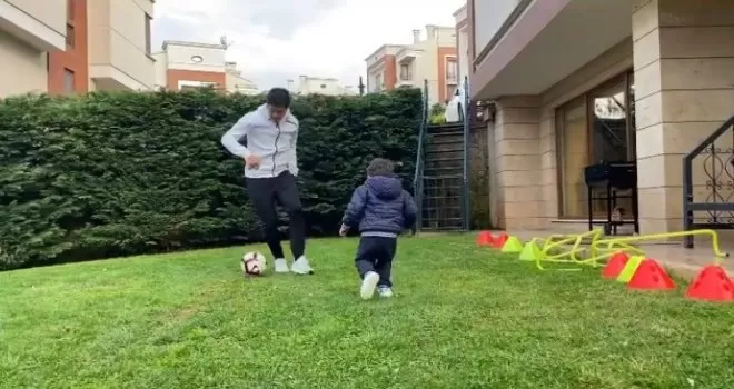 Guilherme’den karantinada oğluyla futbol keyfi
