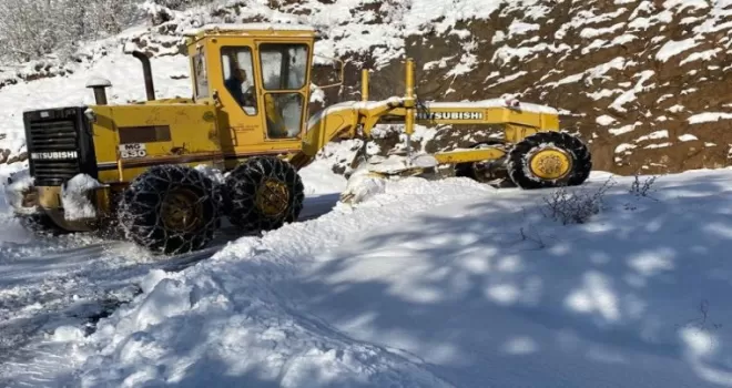 Gümüşhane’de kapalı köy yolları açılıyor
