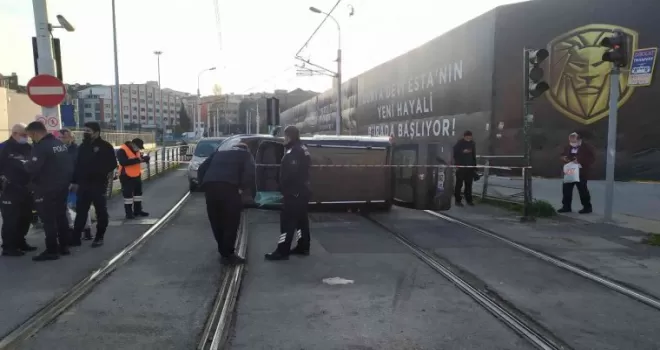 Güngören’da tramvay yolunda kaza
