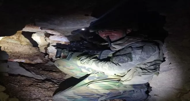 Haftanin’de ağır silah mevzii olarak kullanılan 150 metrelik tünel bulundu

