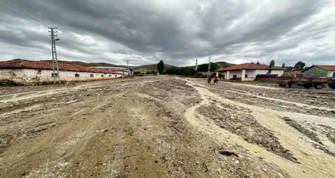 Haymana’da sağanak yağış etkili oldu
