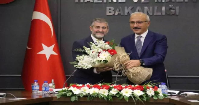 Hazine ve Maliye Bakanlığında devir teslim töreni

