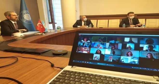 Hekim adayları uzaktan buluştu
