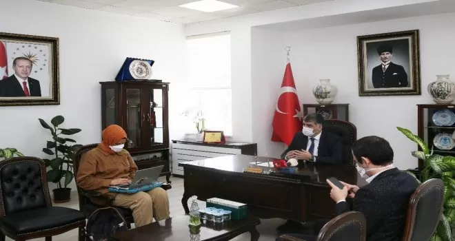 Her hasta arasında yarım saatlik süre olacak
