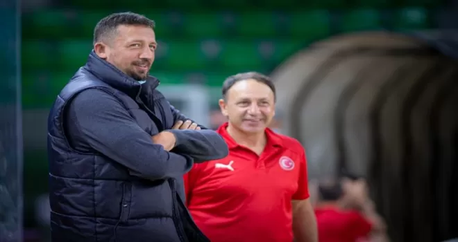 Hidayet Türkoğlu, A Milli Erkek Basketbol Takımı’nın antrenmanını takip rtti
