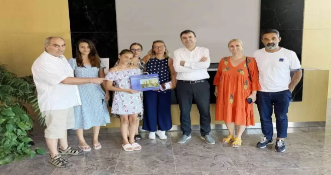 İhlas’ın 3 projesinde teslimat sevinci
