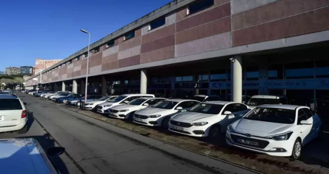 İkinci el araç piyasasında satılan aracın yeri doldurulamıyor
