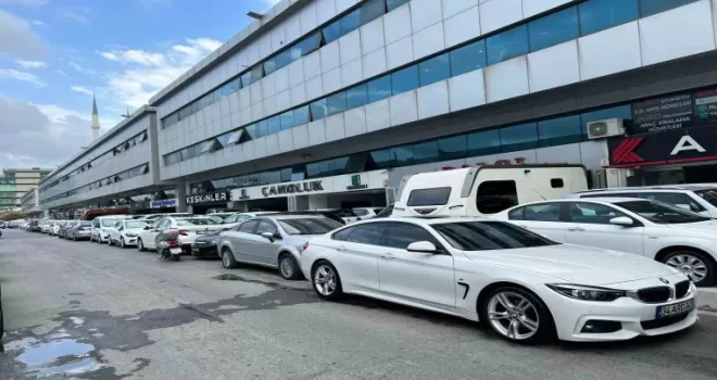İkinci el otomobil fiyatları yüzde 30 geriledi
