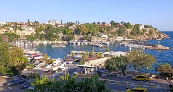 İletişim: Ormanlar imara açılmıyor, Antalya Kalesi satılmıyor!