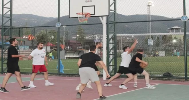 İMO Bursa Şubesi’nden ’Sokak Basketbolu’ heyecanı