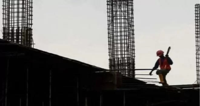 İnşaat üretimi yıllık arttı, aylık düştü!