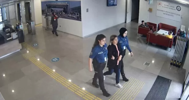 İranlı kadının iç çamaşırından servet çıktı
