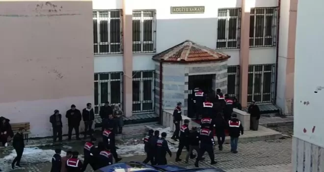 Isparta’da “Kökünü Kurutma Operasyonu“nda 31 şüpheli yakalandı
