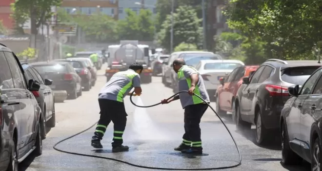 İstanbul Bakırköy’de köşe bucak temizliğe devam