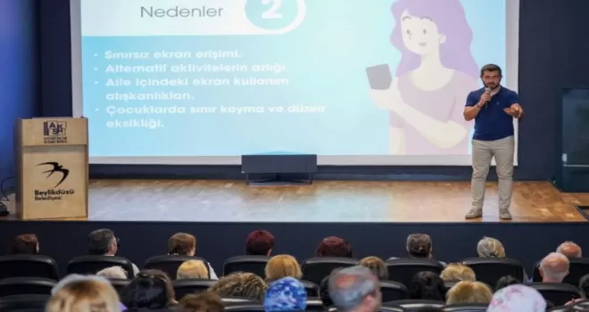 İstanbul Beylikdüzü’nde ebeveynlere ekran bağımlılığı farkındalığı