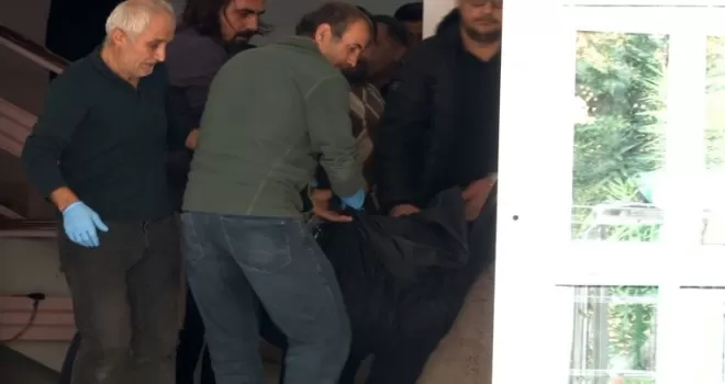 İstanbul’da emekli albayın sır ölümü: Eşinin silahıyla vurulmuş halde bulundu
