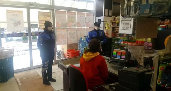 İstanbul’da esnaf ve vatandaşlara ‘korona virüs’ uyarısı
