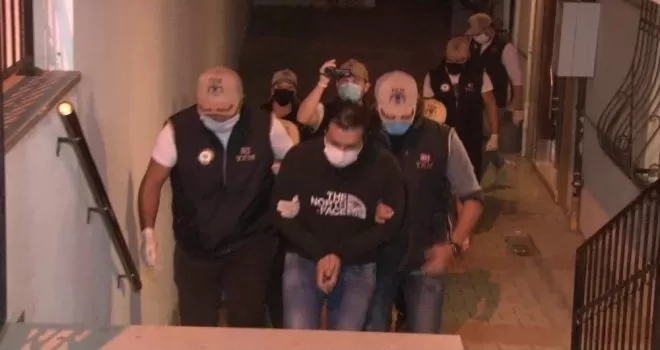 İstanbul’da eşzamanlı FETÖ operasyonu çok sayıda gözaltı var.
