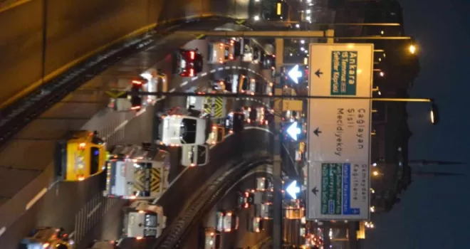 İstanbul’da ilk iş gününde trafik yoğunluğu

