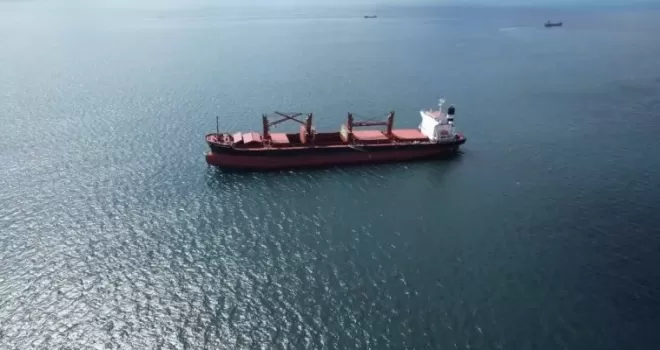İstanbul’da kaza yapan gemiler havadan görüntülendi
