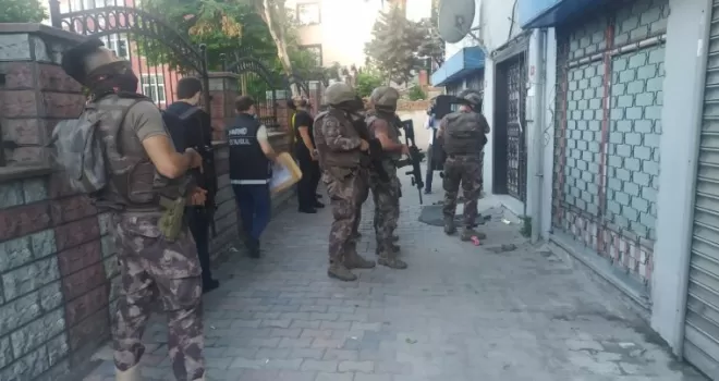İstanbul’da örgütlü uyuşturucu satıcılarına yönelik eş zamanlı operasyon
