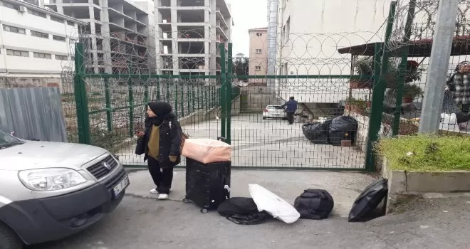 İstanbul’da üç öğrenci yurdu karantina için boşaltılıyor
