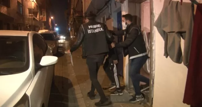 İstanbul’da uyuşturucu tacirlerine eş zamanlı operasyon
