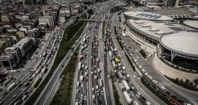 İstanbul’daki araç yoğunluğu yüzde 7 arttı

