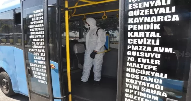 İstanbul’un en uzun minibüs hattına dezenfektan üniteleri yerleştirildi
