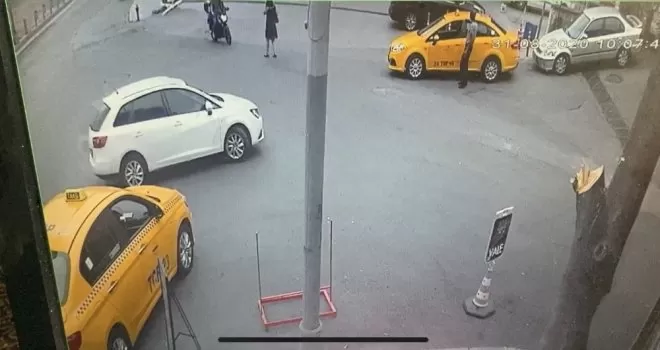 İstanbul’un göbeğinde genç kadına kapkaç dehşeti kamerada
