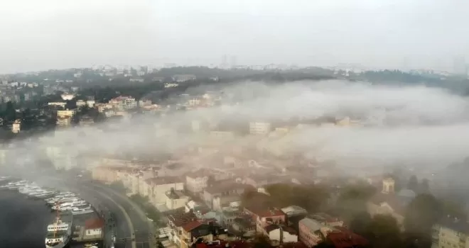 İstanbullular güne sisle uyandı
