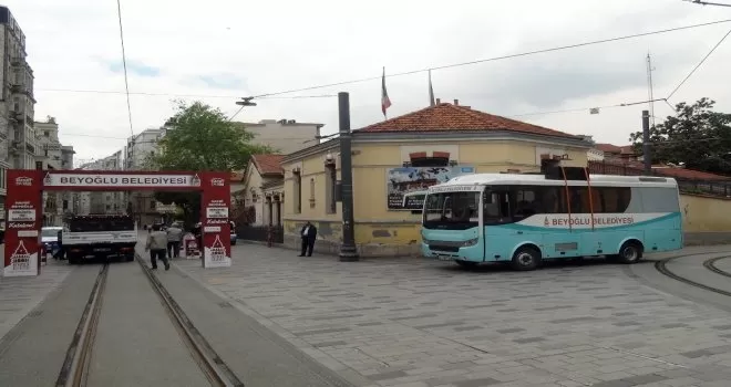 İstiklal Caddesi’nde 3 metre kuralı
