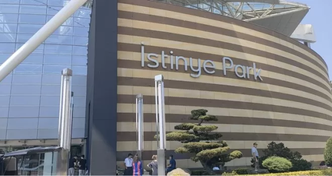 İstinye Park AVM’de korkunç olay: Çamaşır ipiyle asılı bulundu
