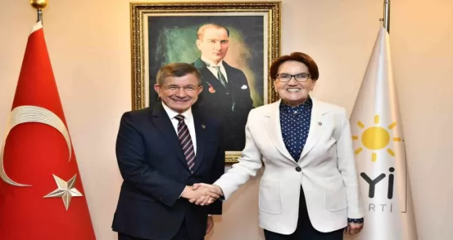 İYİ Parti lideri Akşener, Gelecek Partisi lideri Davutoğlu ile görüştü
