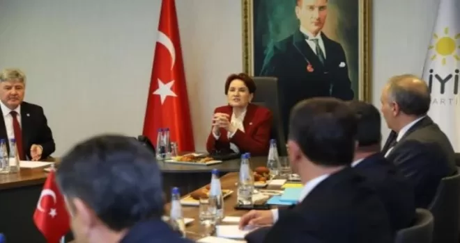 İyi partide Akşener krizi!