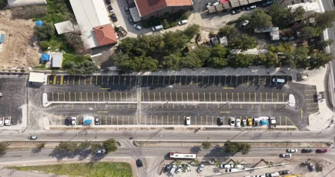 İzmir’de 154 araçlık ücretsiz otopark hizmete girdi