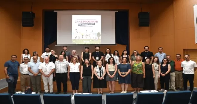 İzmir’de ’Karabağlar Akademi’nin ikinci yaz programı başladı