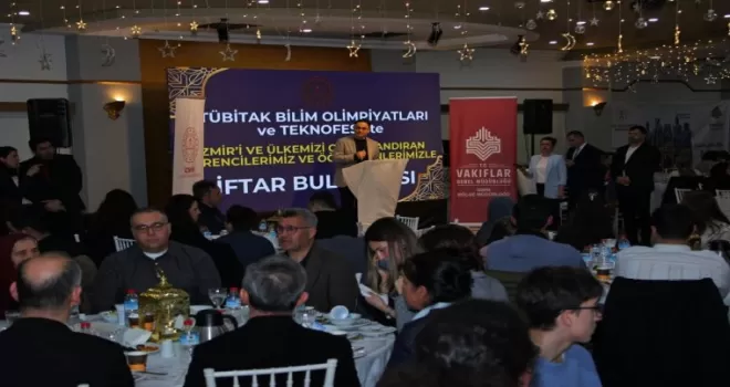 İzmir’de TÜBİTAK ve TEKNOFEST’in başarılı öğrenci ve öğretmenleri ağırlandı