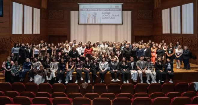 İzmir’in gönüllü sağlıkçıları sahaya iniyor