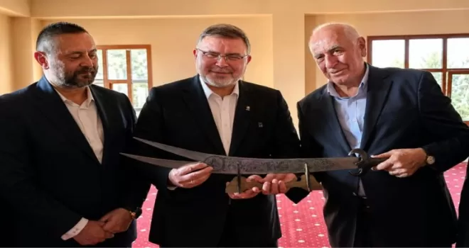 İzmir Karşıyaka’da Muharrem Lokması buluşması