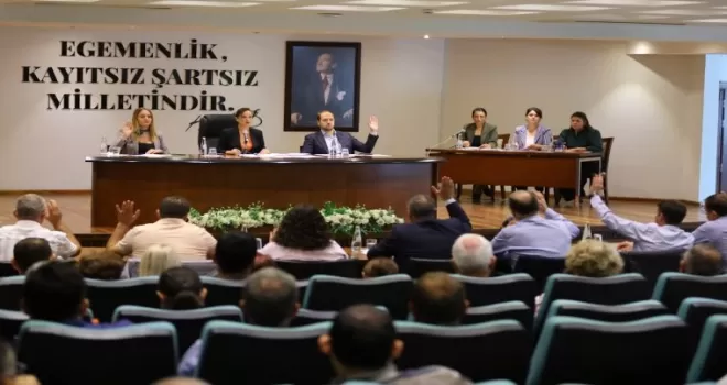 İzmir Meclisi’nde Efes otoparkı tepkisi!