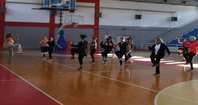 İzmir Narlıdere’de kadınlardan sağlıklı başlangıç