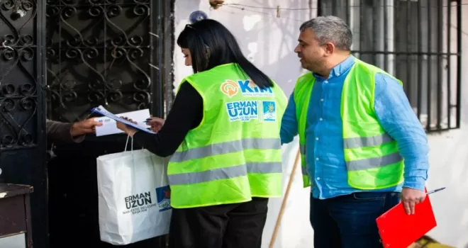 İzmir Narlıdere’de ramazan sofralarına destek