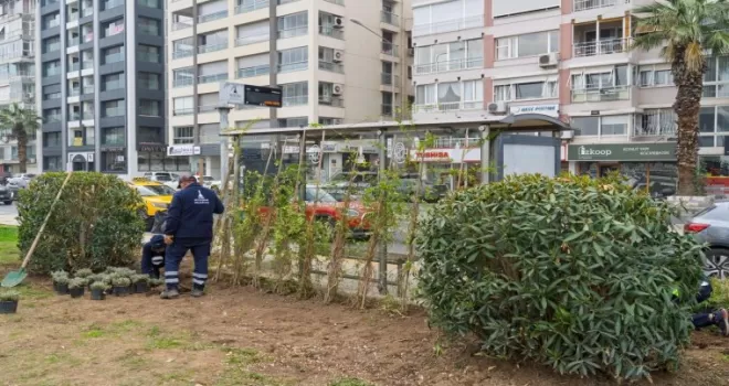 İzmir yeşil duraklarla kente nefes oluyor