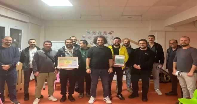 İzmirli babalara ’yeni nesil babalığı’ dersi