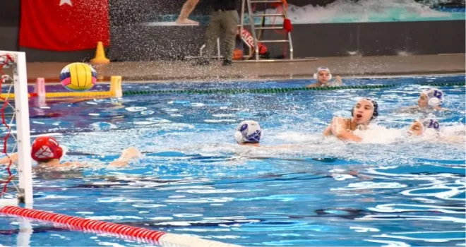İzmirli Sporcular farklı branşlarda gurur yaşattı