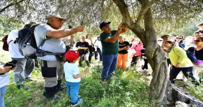 İzmirliler “Parkta Etkinlik Var” ile yeşille buluşuyor